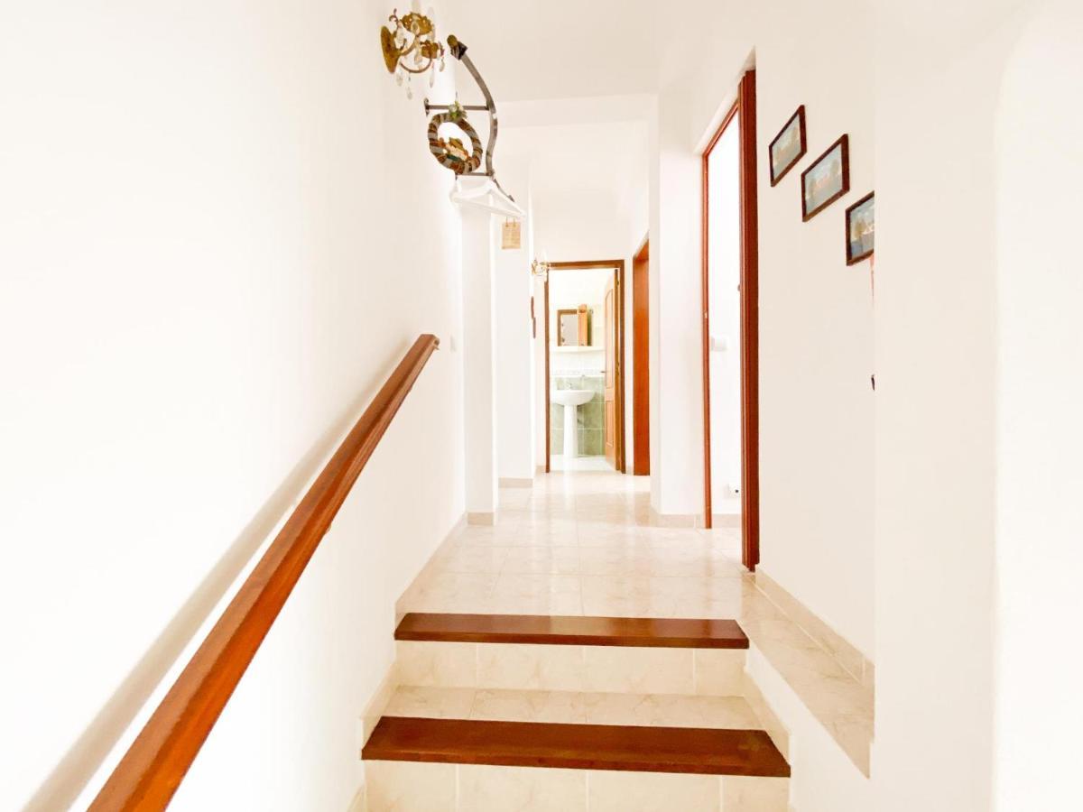 Casa Elza - Apartamento calmo com terraço Espiche Exterior foto