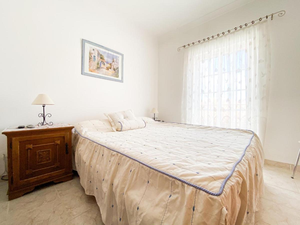 Casa Elza - Apartamento calmo com terraço Espiche Exterior foto