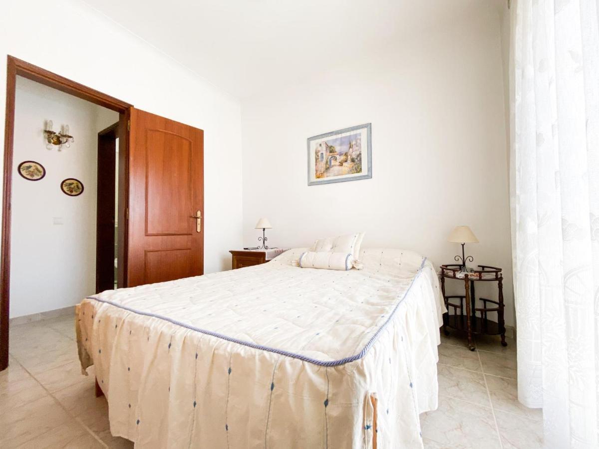 Casa Elza - Apartamento calmo com terraço Espiche Exterior foto